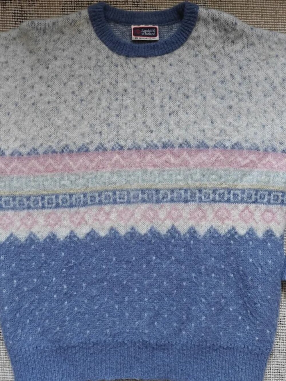 Vintage Samband Of Iceland 100% Wool Pullover Knit Sweater